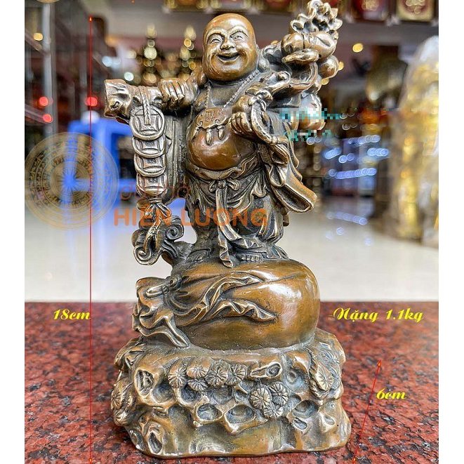 Tượng Di Lặc Cầm Gậy Như Ý