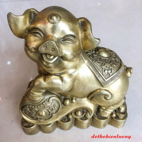 Heo Củ Cải Và Heo Như Ý