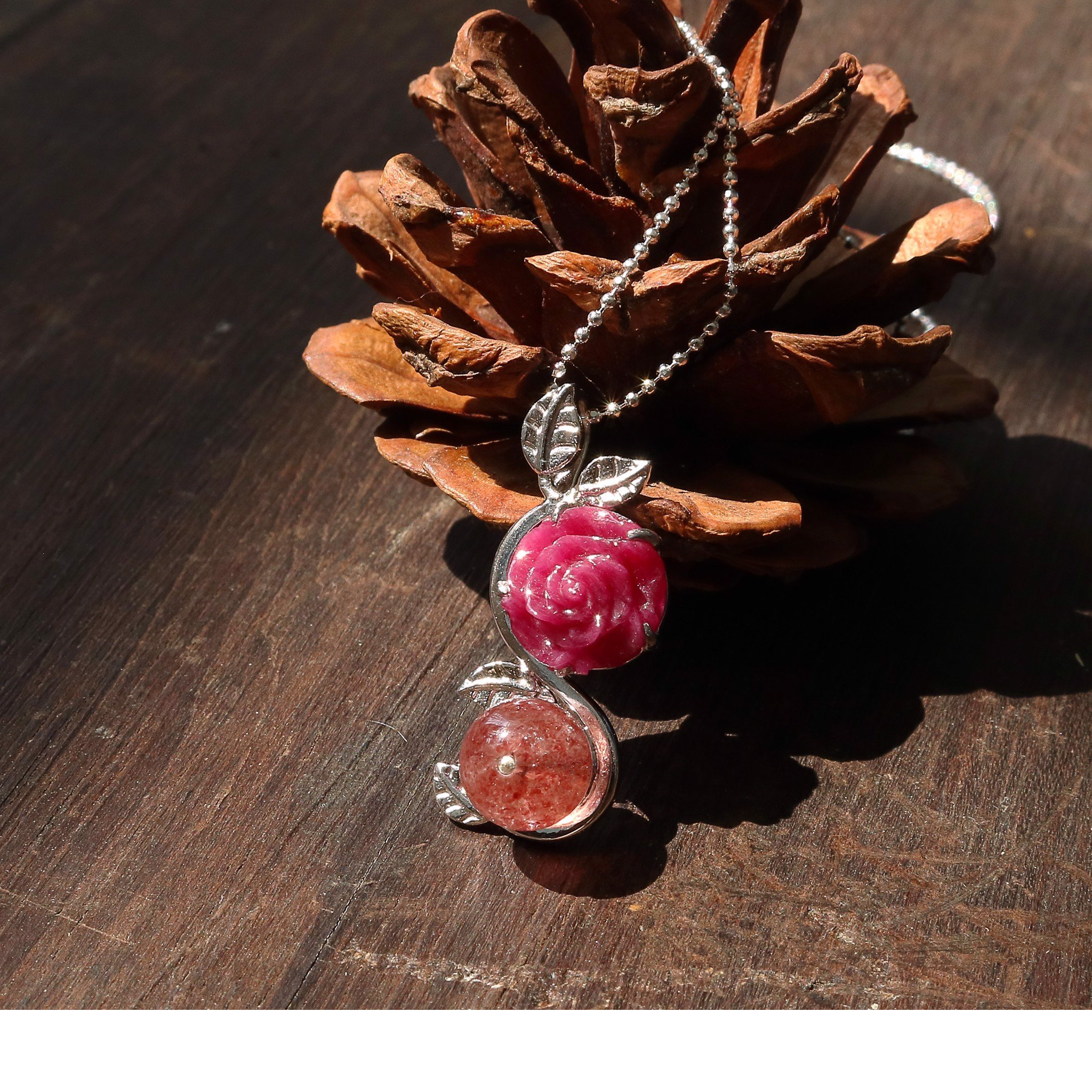 Love Potion-Mặt Dây Mẫu Đơn Ruby