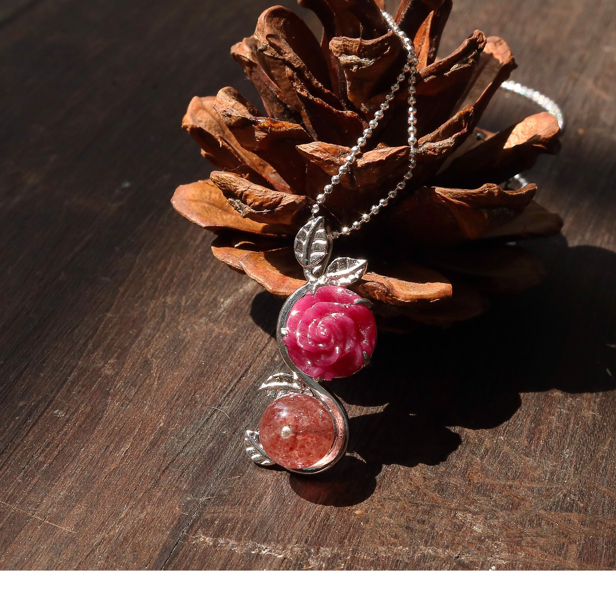 Love Potion-Mặt Dây Mẫu Đơn Ruby