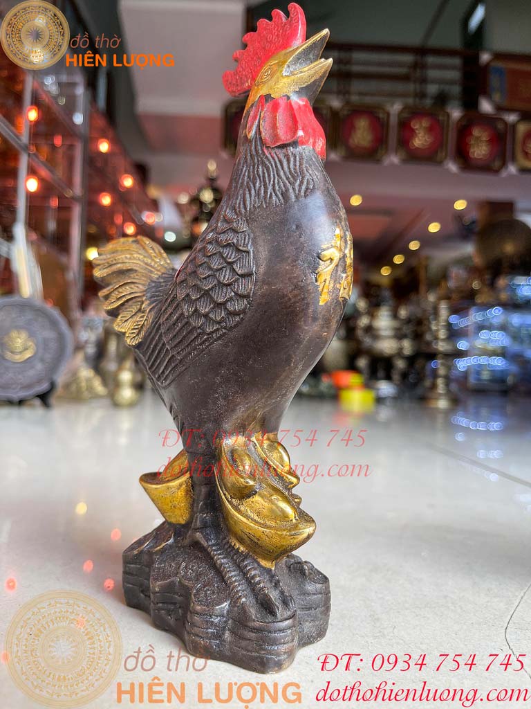Gà Trống Chữ Phúc Màu Nâu Bằng Đồng