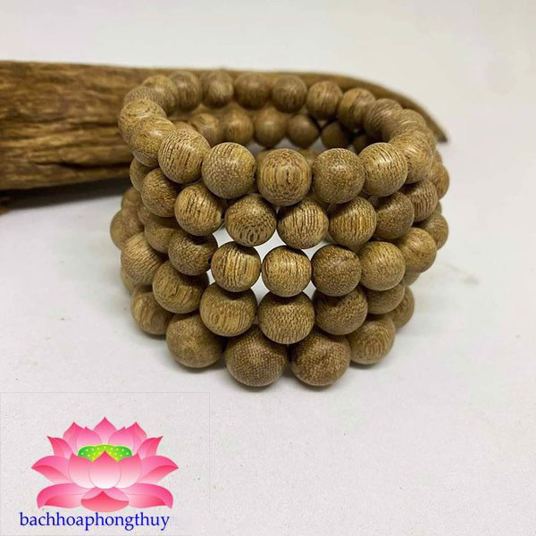 Vòng tay 108 hạt trầm Quảng Bình