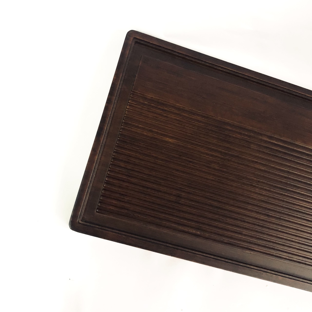 Khay trà gỗ thoát nước tự động - Lớn 66,5cm x 34cm x 2,5ccm