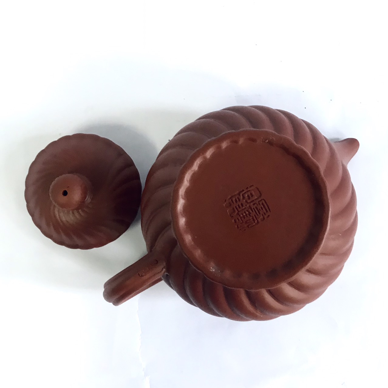 Ấm tử sa Tiếu Anh Cúc Lôi-SP013104