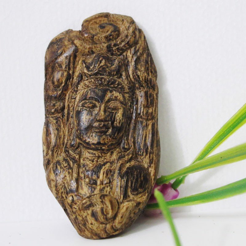 Mặt Dây Chuyền Trầm Hương MDC52