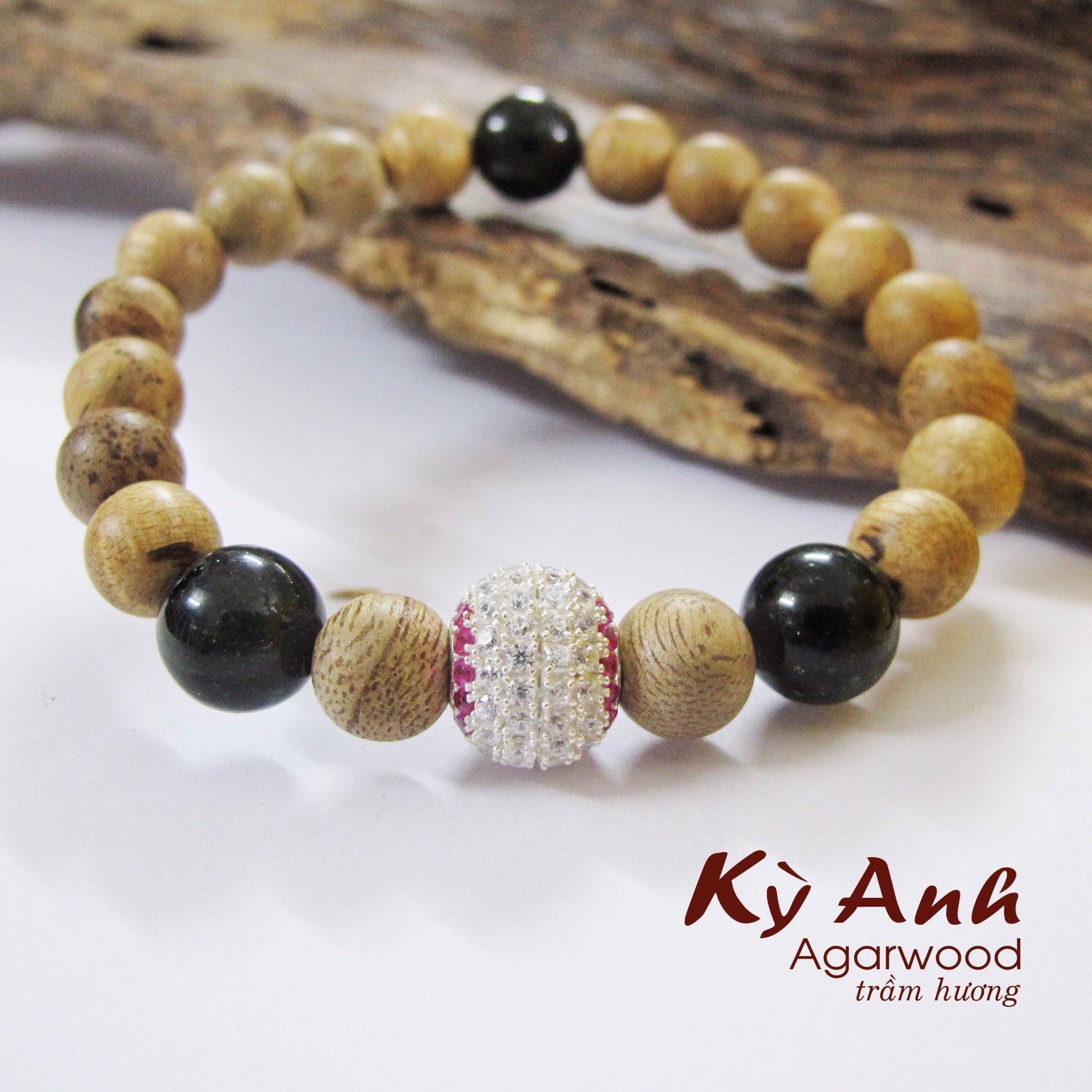 Vòng Tay Trầm Hương Mix Bạc- VHT003