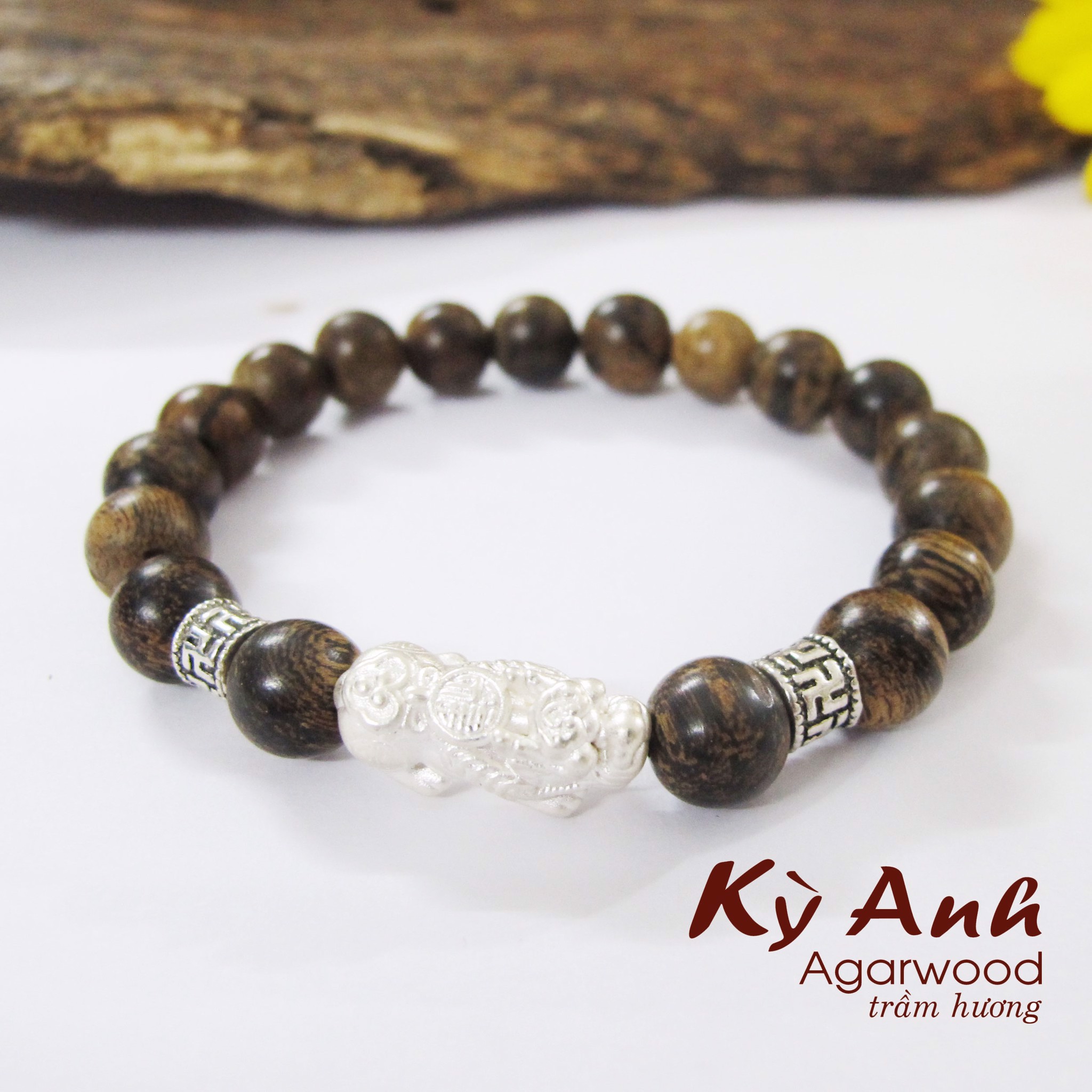 Vòng Tay Trầm Mix Tỳ Hưu VHT008