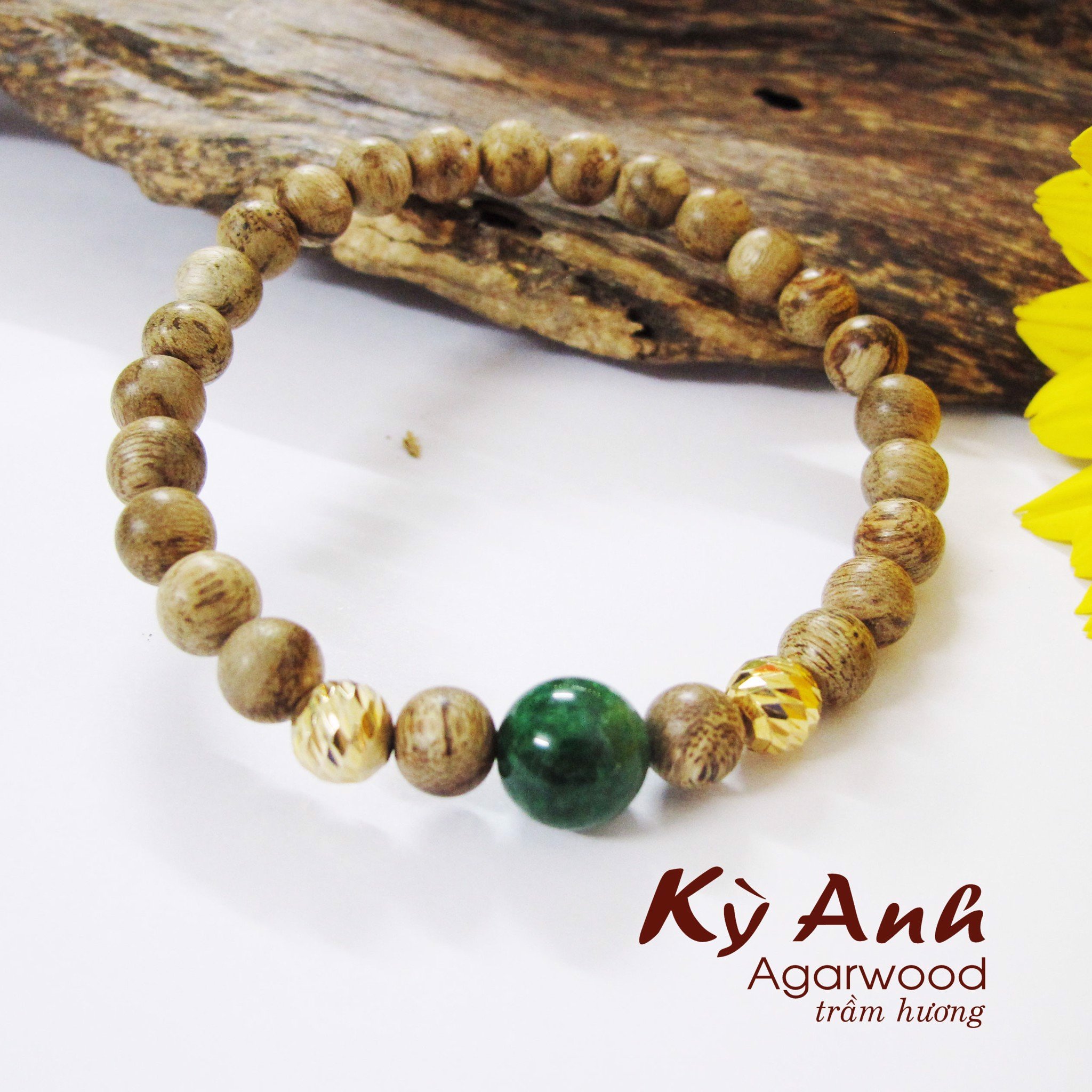 Vòng Tay Trầm Mix Đá, Vàng VHT006