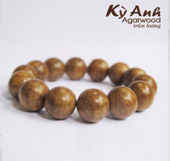 Vòng Tay Trầm Hương VHT136