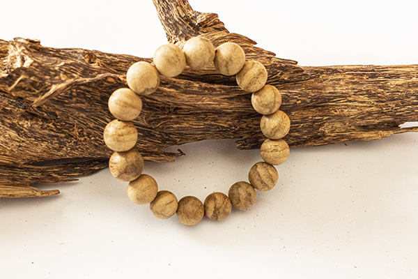 Vòng tay trầm Việt Nam