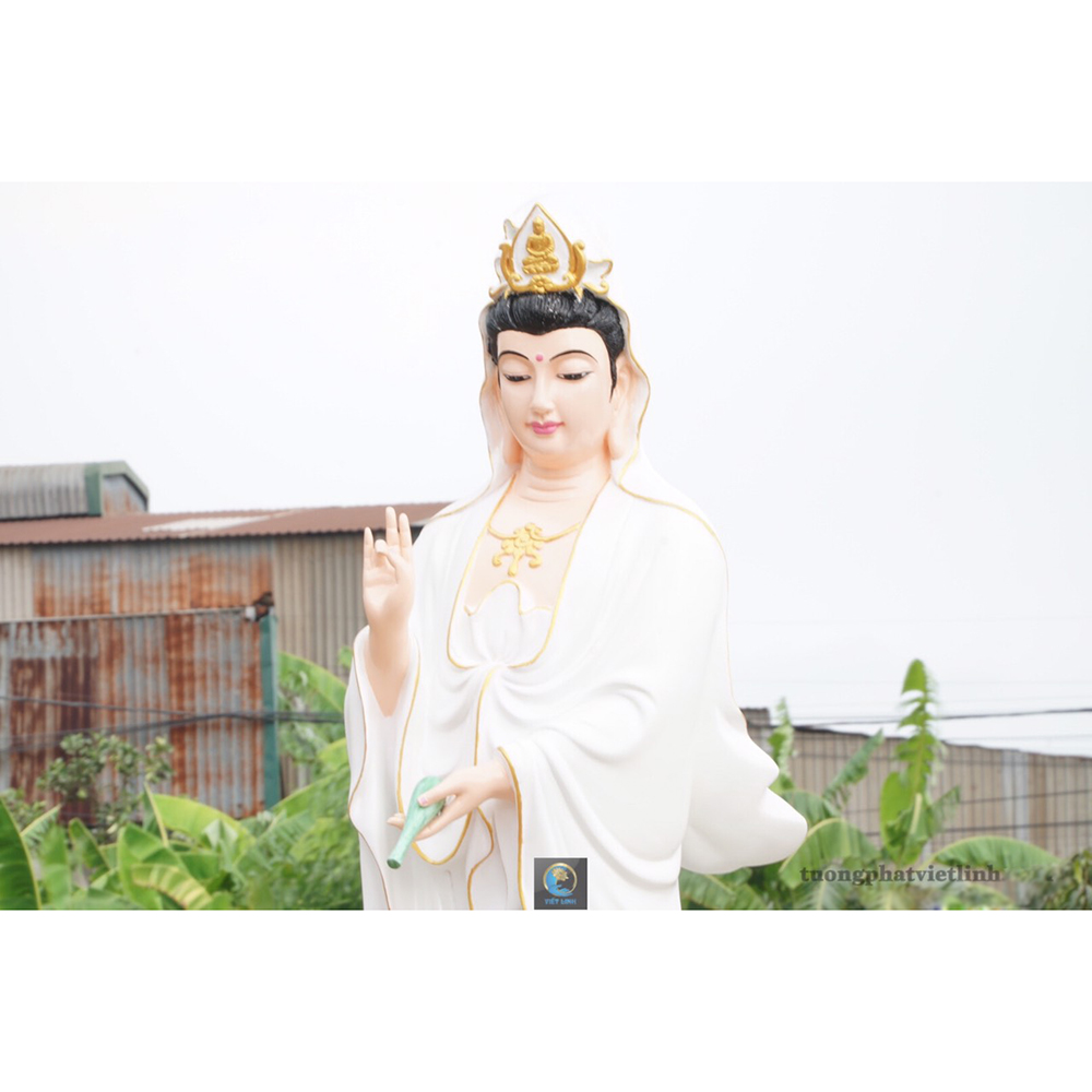 Tượng mẹ Quán Thế Âm