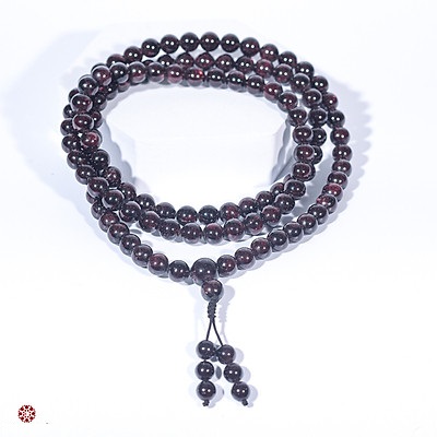 Vòng tràng hạt 108 viên ngọc hồng lựu (Garnet)
