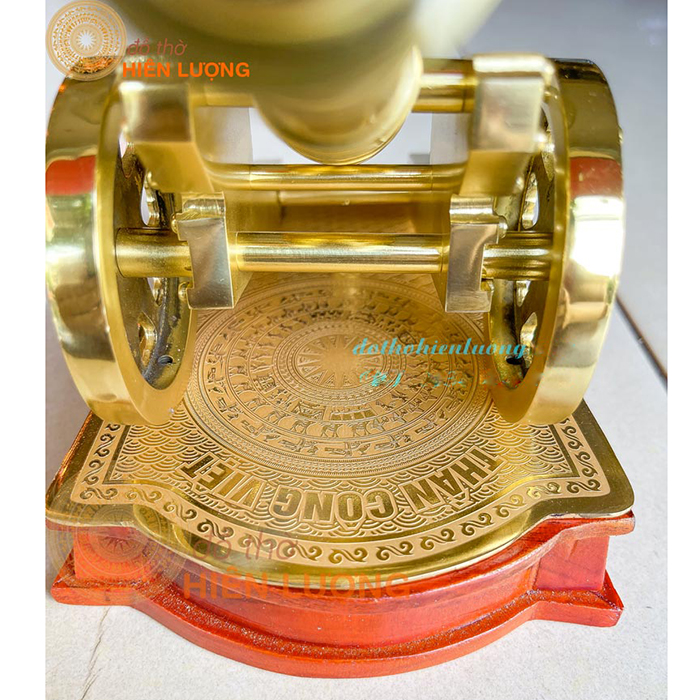 Pháo Thần Công Đế Đồng