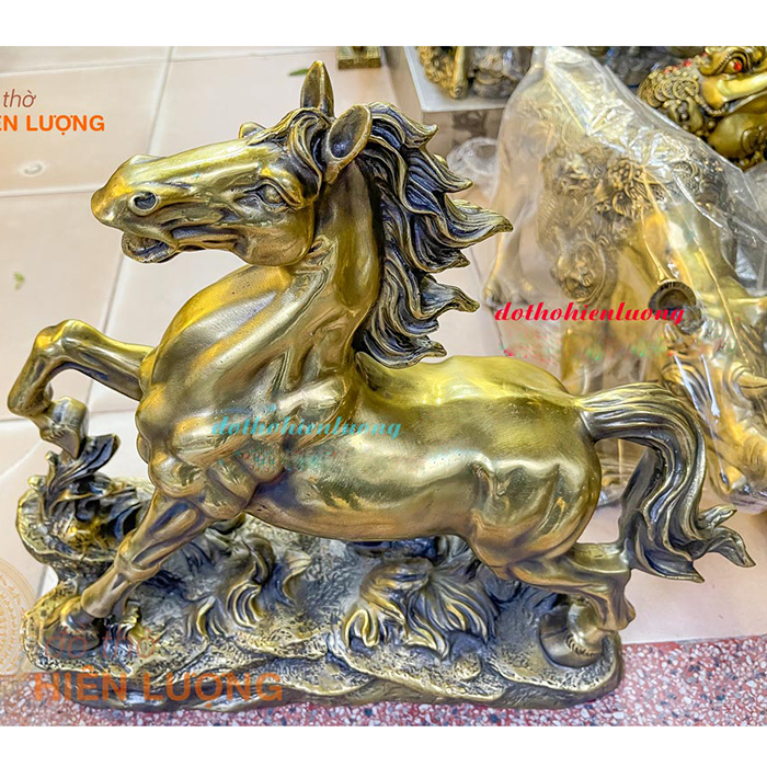 Tượng Ngựa Bằng Đồng