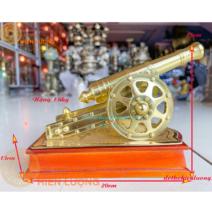 Pháo Thần Công Đế Đồng