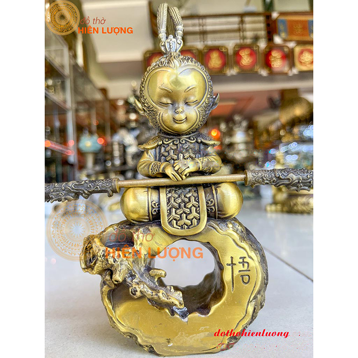 Trầm Tôn Ngộ Không Bằng Đồng