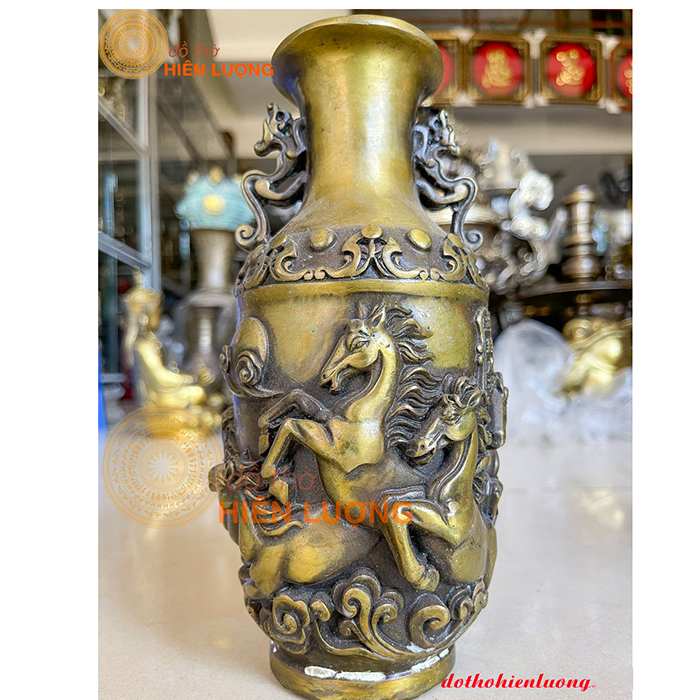 Lọ Hoa Mã Đáo Thành Công