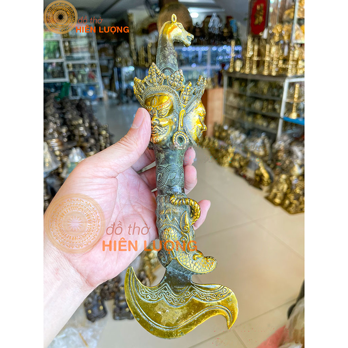 Rìu Kim Cương Bằng Đồng