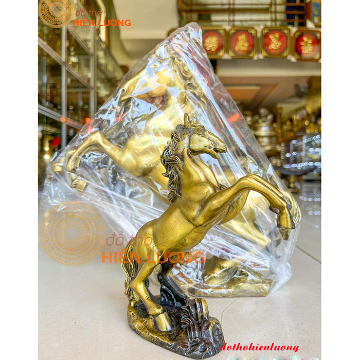 Tượng Ngựa Bằng Đồng Phong Thủy Nhỏ