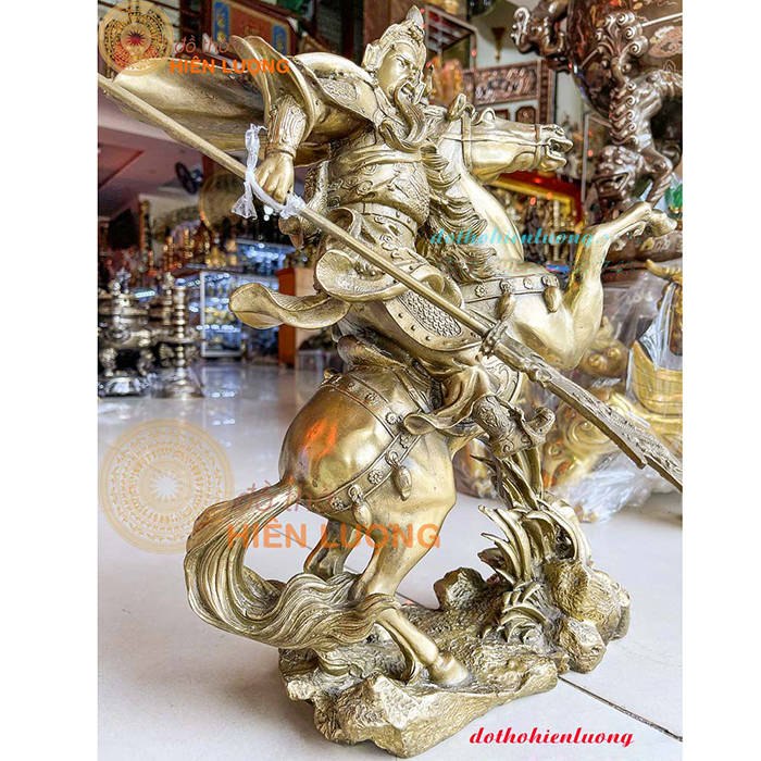 Tượng Quan Công Cưỡi Ngựa - Nhỡ