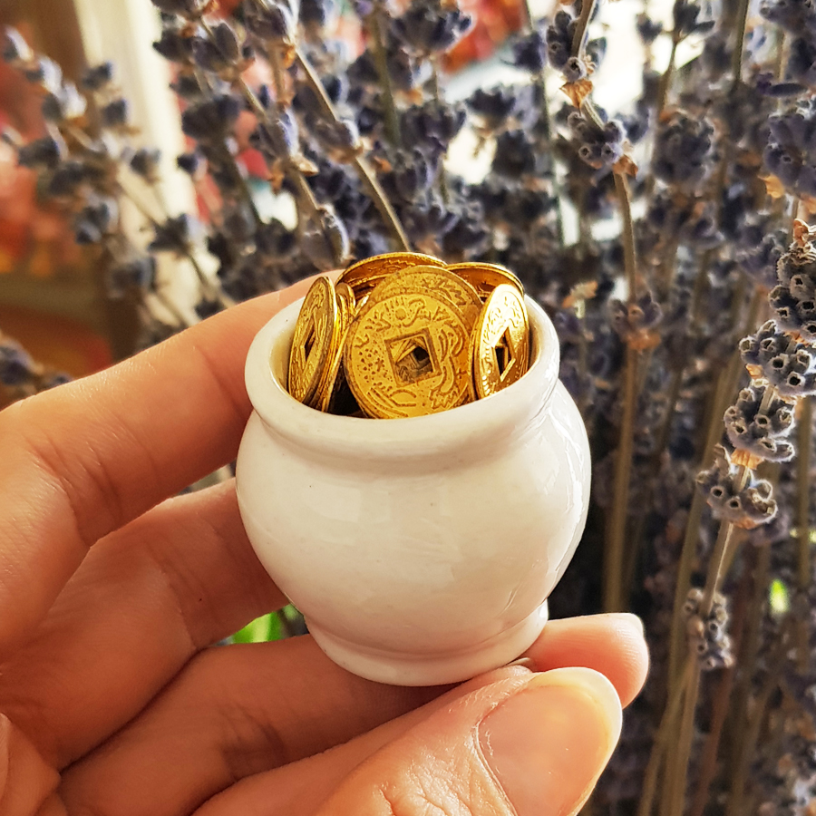 Bộ 05 tượng Di Lặc 7cm kèm đế và chum vàng