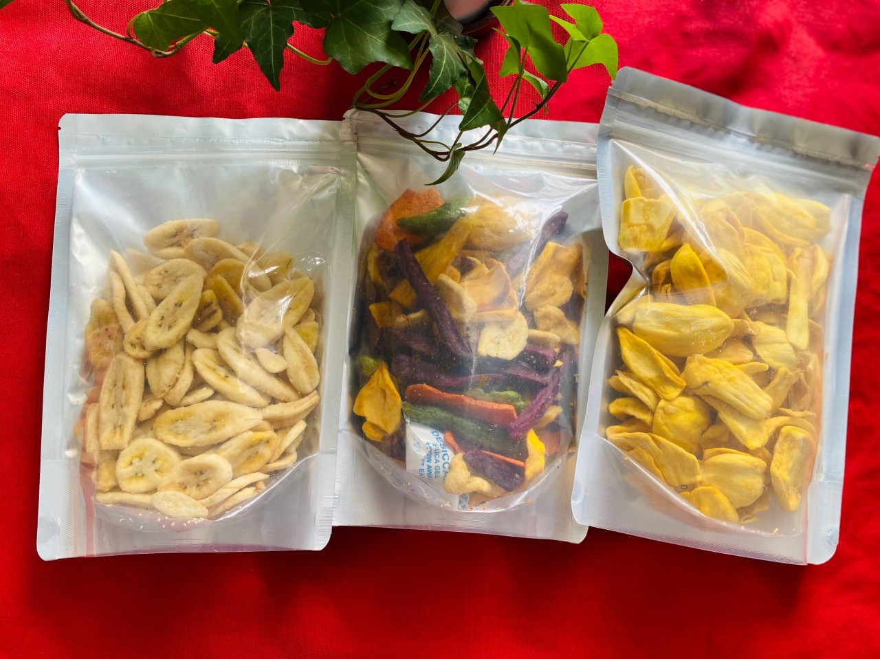 Combo sấy đà lạt (mít,chuối, sấy cẩm 250g mỗi loại)