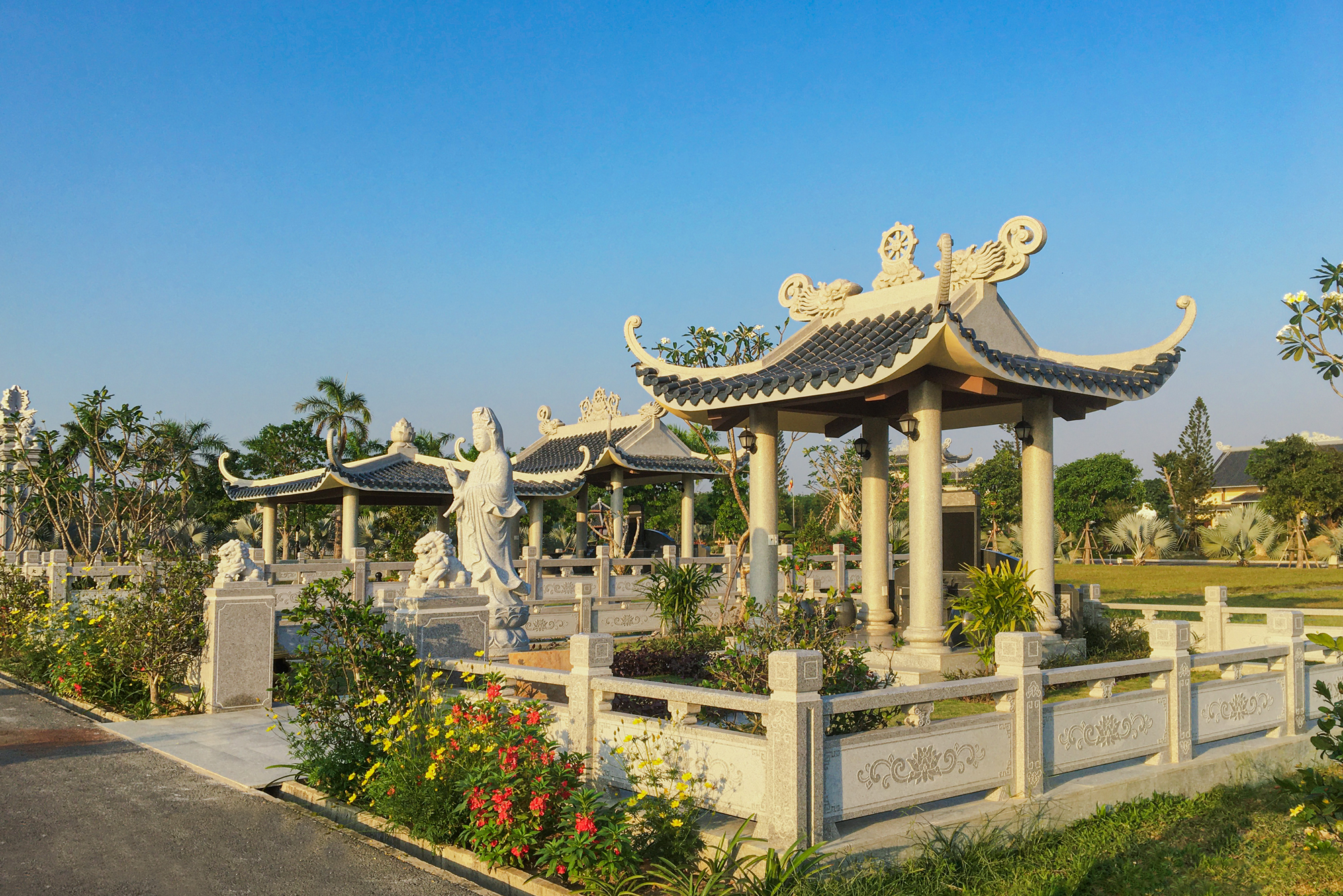 Mộ Gia Đình