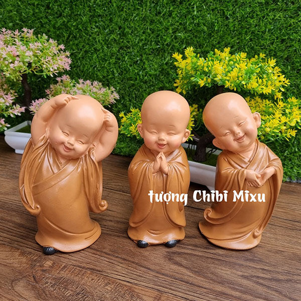 Bộ 03 tượng chú tiểu áo nâu