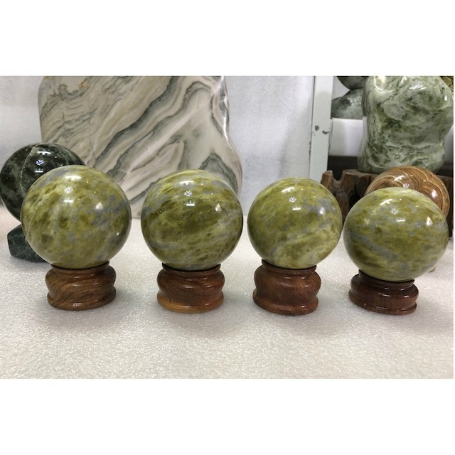 Quả cầu phong thủy đá serpentine
