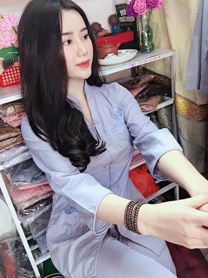 Đồ bộ nữ đi chùa sẩm thêu sen (lam)