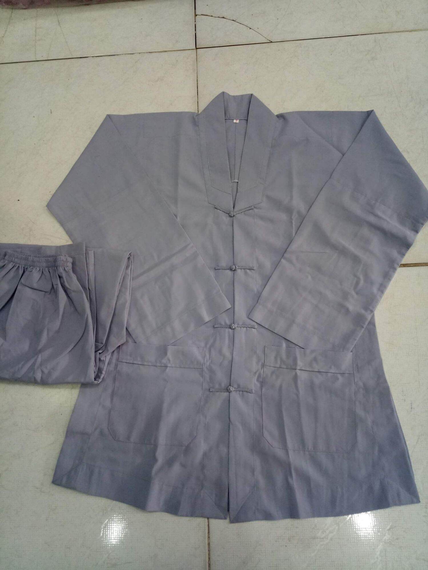 Bộ nam đi chùa cổ la hán (lam)