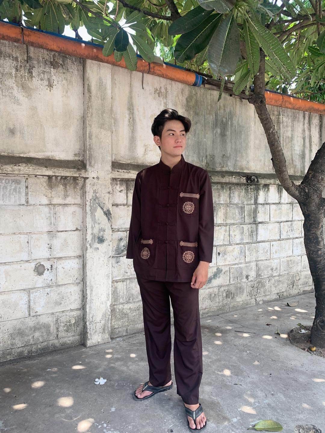 đồ bộ nam đi chùa lãnh tụ thêu kte (nâu)