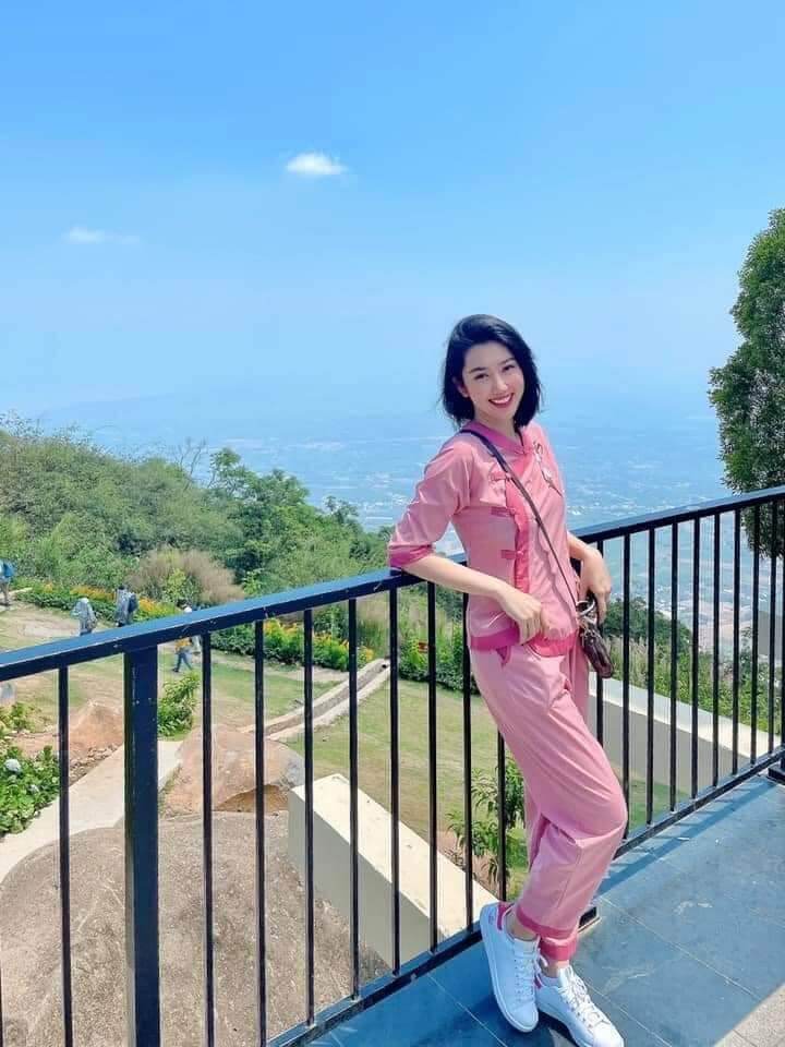 Đồ lam đi chùa tim phối (hồng baby)