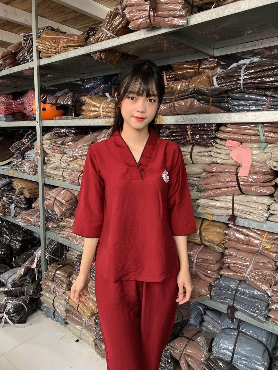 Đồ lam đi chùa cúc tơ (đỏ)