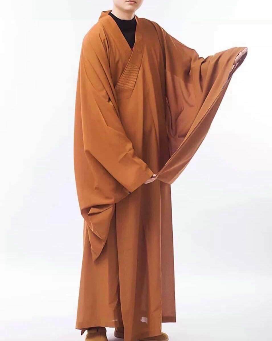 Áo hậu 7 vạt quý thầy vải (vàng thầy)