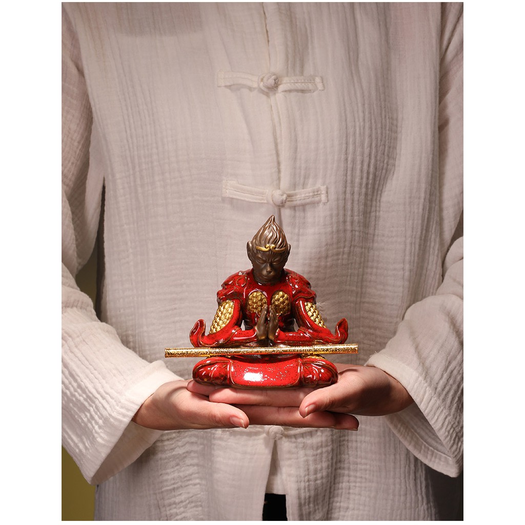 Mỹ Hầu Vương ngồi thiền size 13cm kèm gậy Như Ý