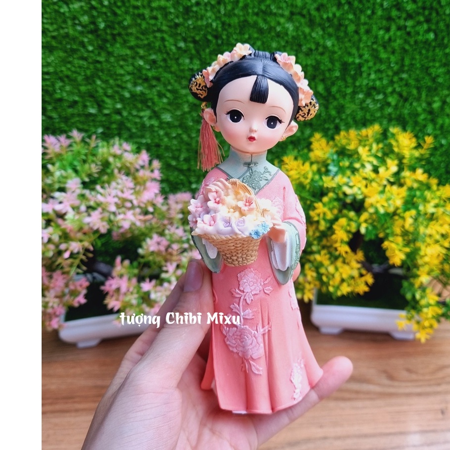 Tượng chibi thiếu nữ ôm giỏ hoa cổ trang 3D