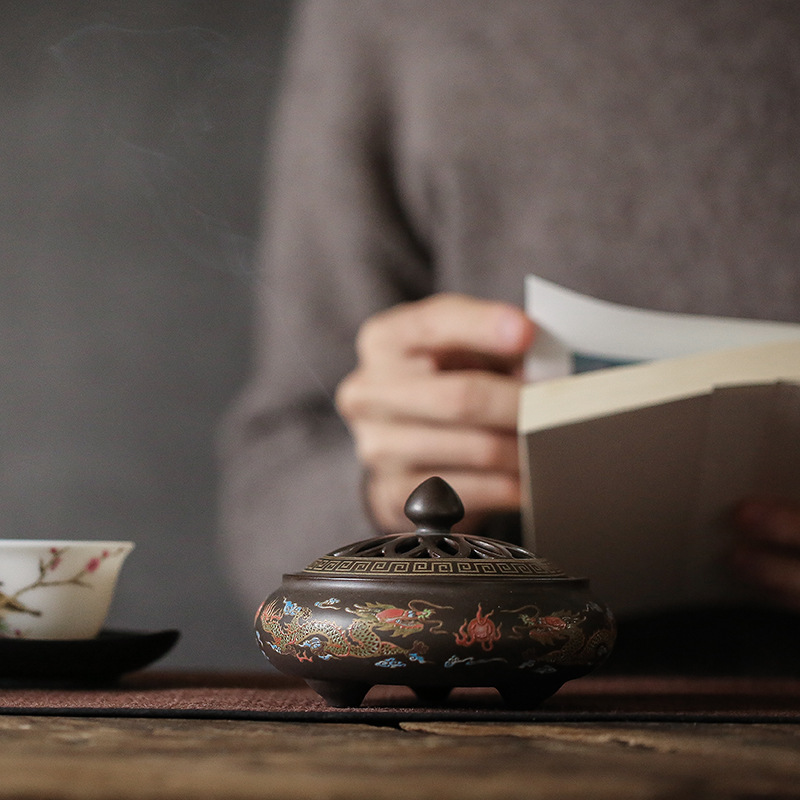 Nhang nụ làm từ trầm hương 20 năm tuổi xông tài lộc