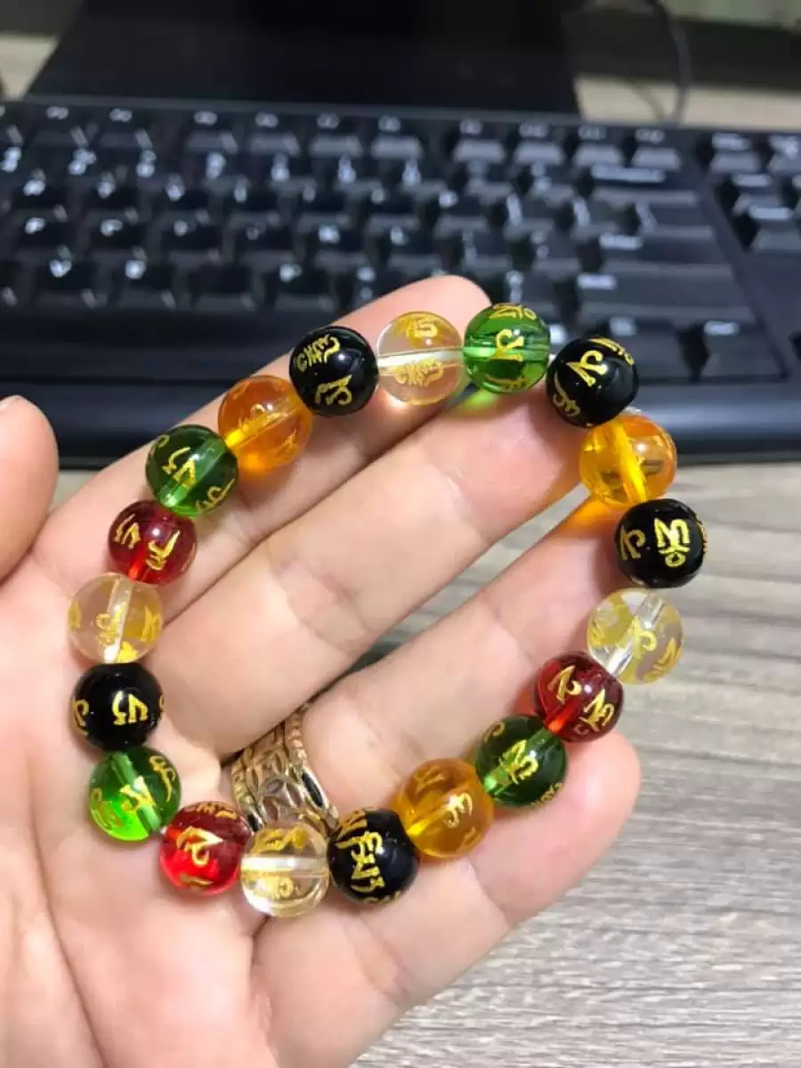 Vòng tay ngũ sắc khắc án ma ni 10ly