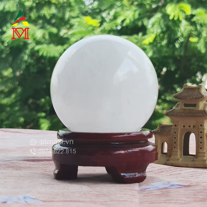 Quả Cầu Đá Thạch Anh Trắng 8Cm
