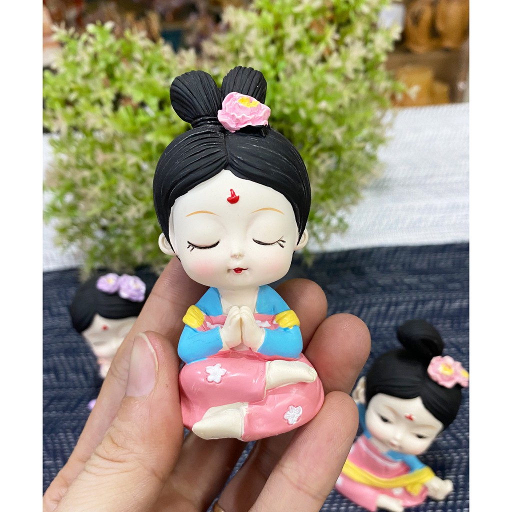 Tượng bé gái tập Yoga để bàn trang trí