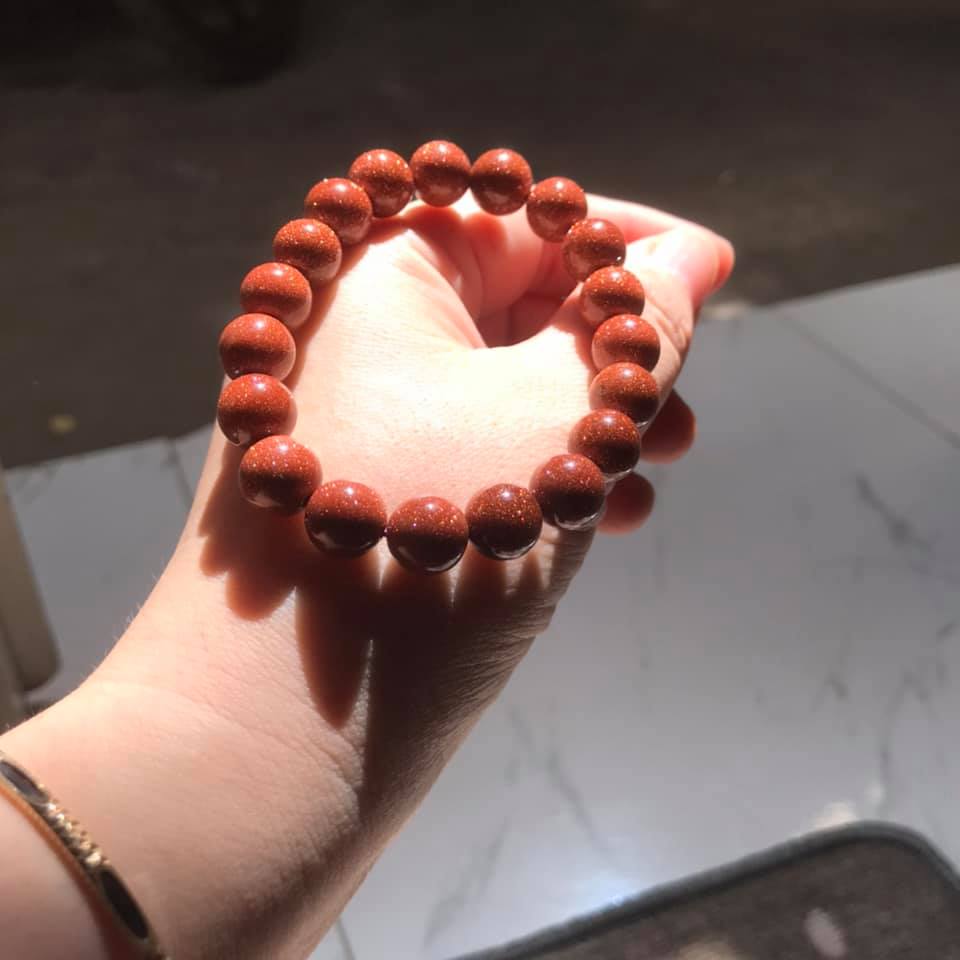 Vòng tay đá kim sa nâu ánh kim - 10ly