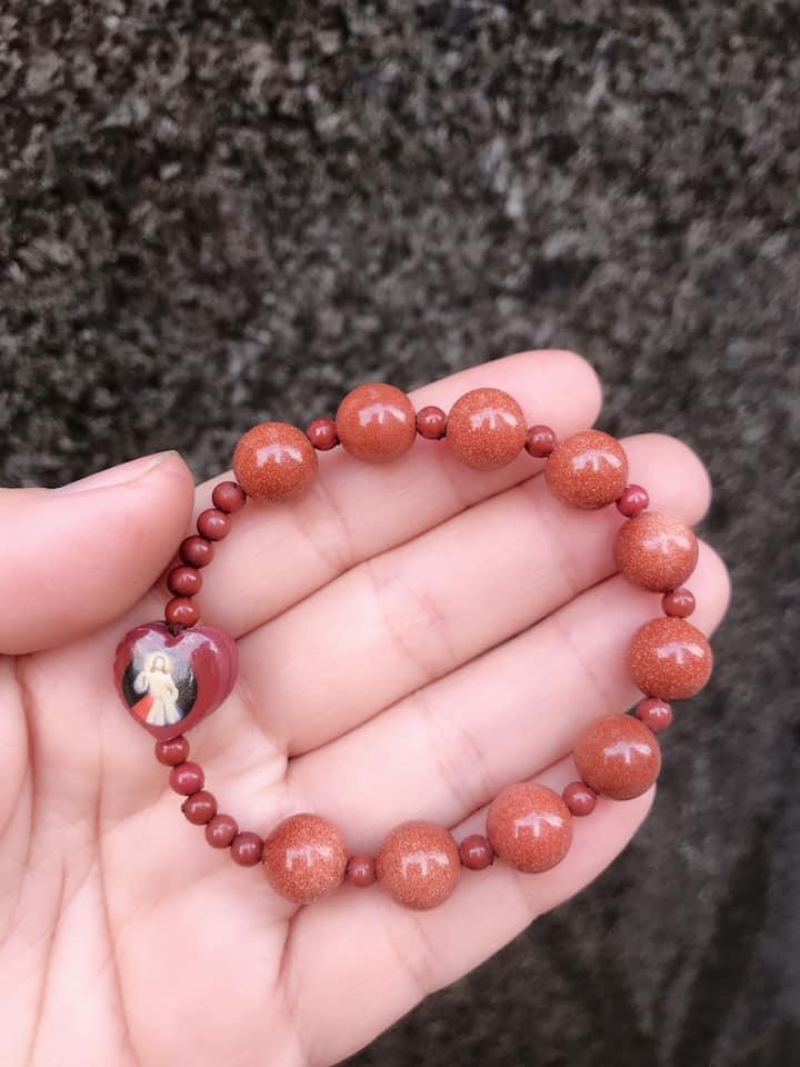 Chuỗi mân côi đá kim sa hạt 10ly