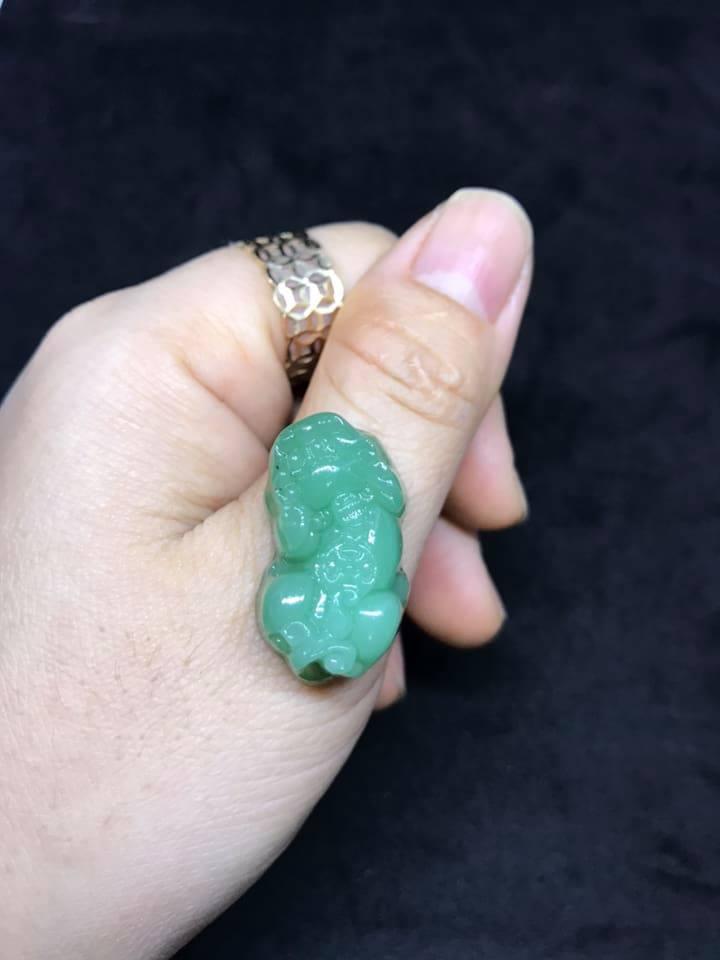 Tỳ hưu thạch xanh lá