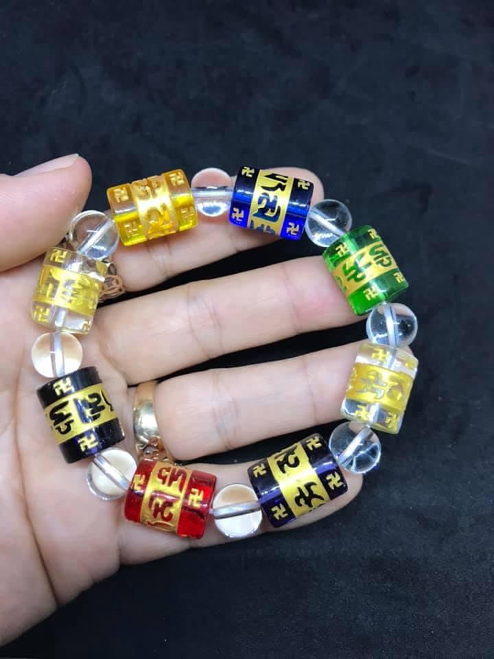 Vòng tay phong thuỷ khắc chú đại bi