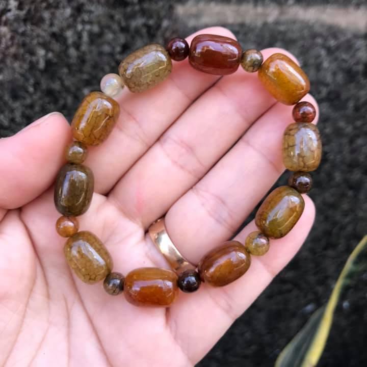 Vòng tay lu thống mã não vân rắn 10ly