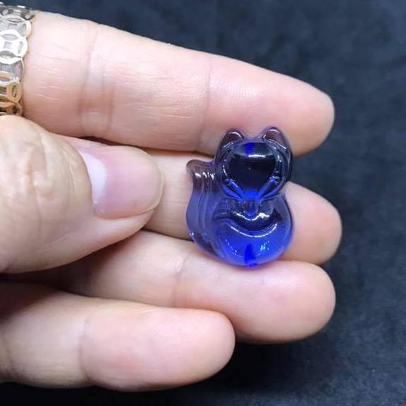 Mặt hồ ly đá poly xanh dương