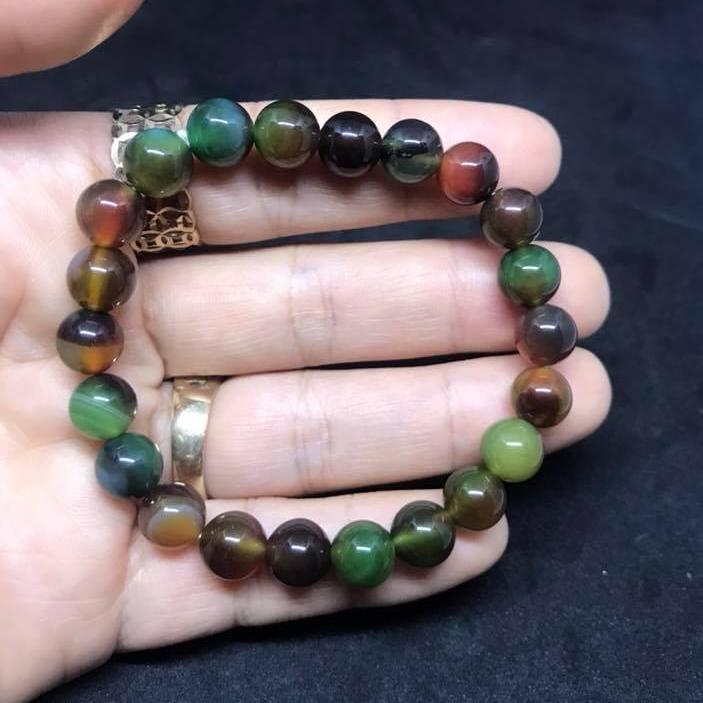 Vòng tay mã não tứ quý 8ly