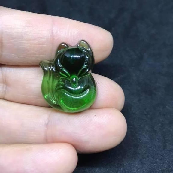 Mặt hồ ly may mắn xanh lá