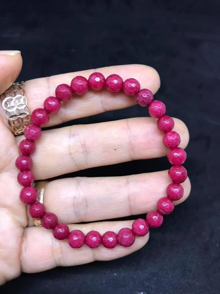 Vòng tay đá hồng ruby mài giác 6ly